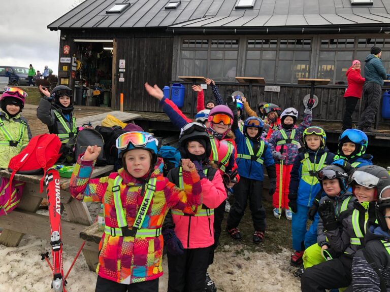 Čtvrťáci na lyžích – leden 2023